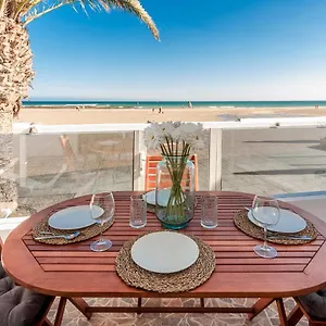  Apartment Luxury Sea Front Ii