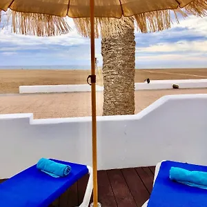 Luxury Sea Front Iii Appartement